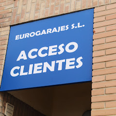 Garaje de larga estancia Euurogarajes Valencia en Arrancapins acceso de clientes