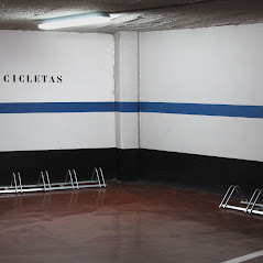 Garaje de larga estancia Euurogarajes Valencia en Arrancapins o Extramurs plazas para bici
